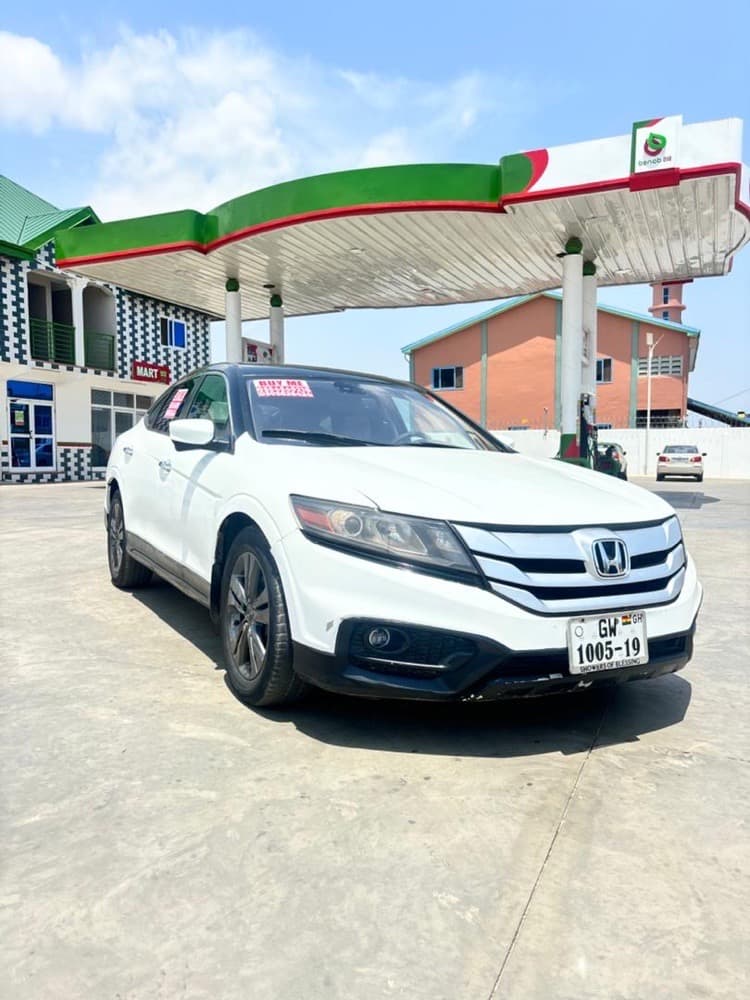 Honda Accord crosstour 2015 4