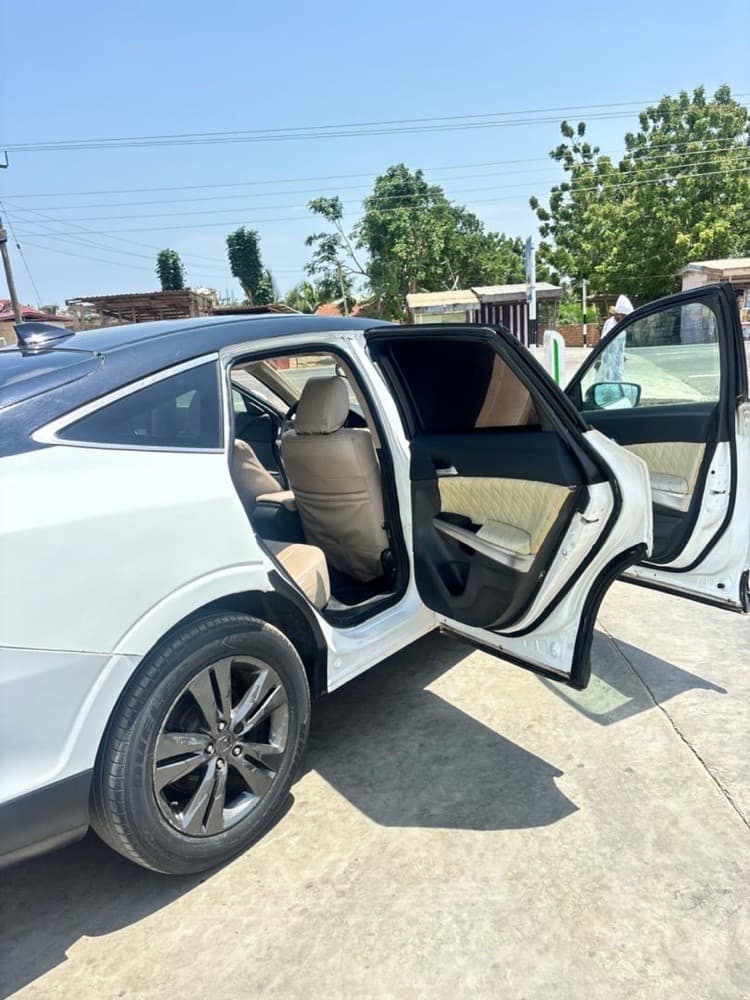 Honda Accord crosstour 2015 10